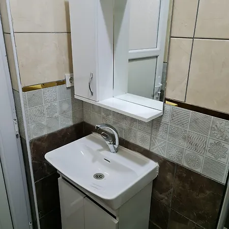 מלון דירות Taksim 52 3*